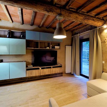Incantevole Casa Sul Fiume, Relax E Natura Ai Piedi Della Alpi Apuane Μάσσα Εξωτερικό φωτογραφία