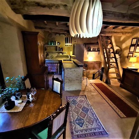 Incantevole Casa Sul Fiume, Relax E Natura Ai Piedi Della Alpi Apuane Μάσσα Εξωτερικό φωτογραφία