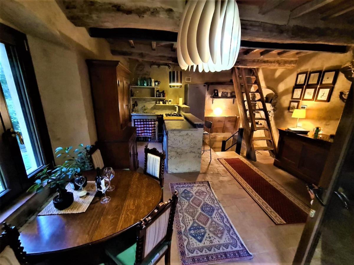 Incantevole Casa Sul Fiume, Relax E Natura Ai Piedi Della Alpi Apuane Μάσσα Εξωτερικό φωτογραφία